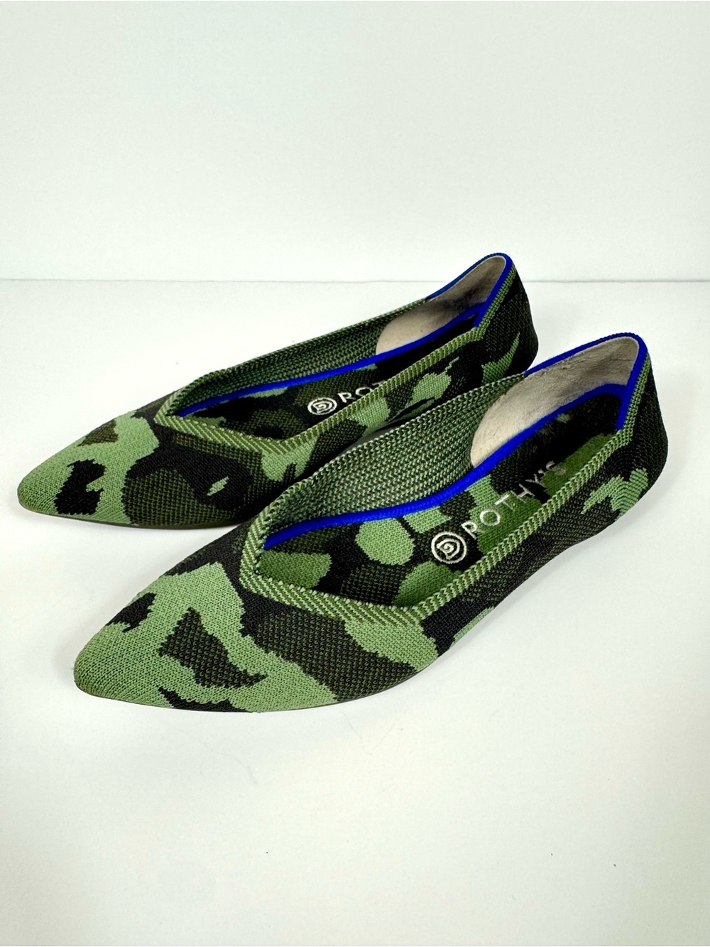 Rothy’s The Point Size 9.5 Camo pointed toe flats